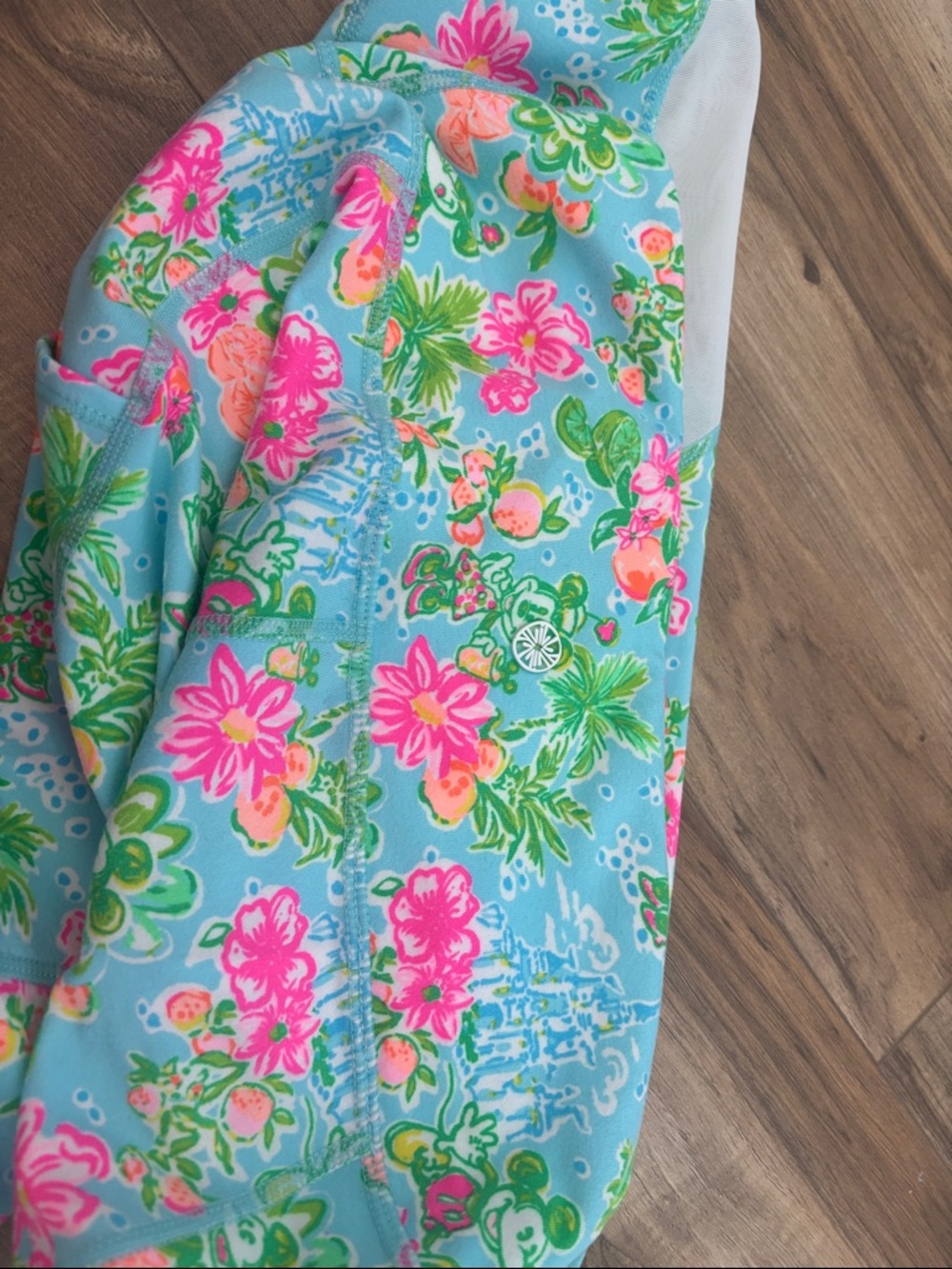 Lilly Pulitzer disney leggings size medium - Picture 6 of 6